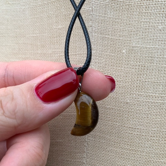 Handmade Genuine Tiger Eye Stone Mini Moon Amulet Necklace - Picture 6 of 12